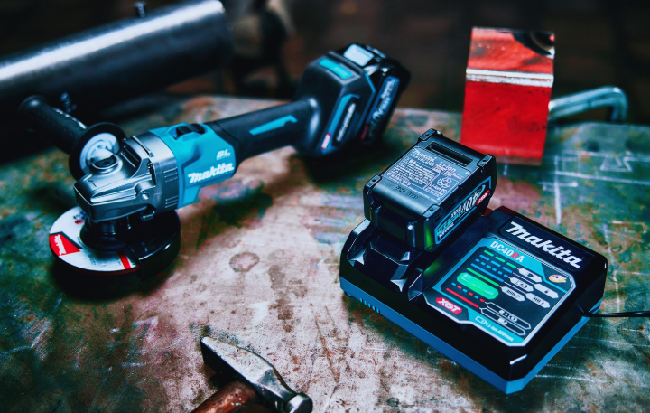 Bouw & Industriële Machines